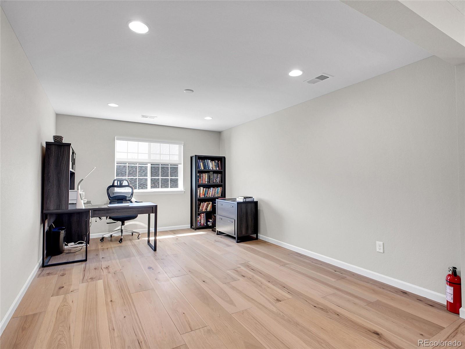 MLS Image #10 for 6880 s yantley court,aurora, Colorado