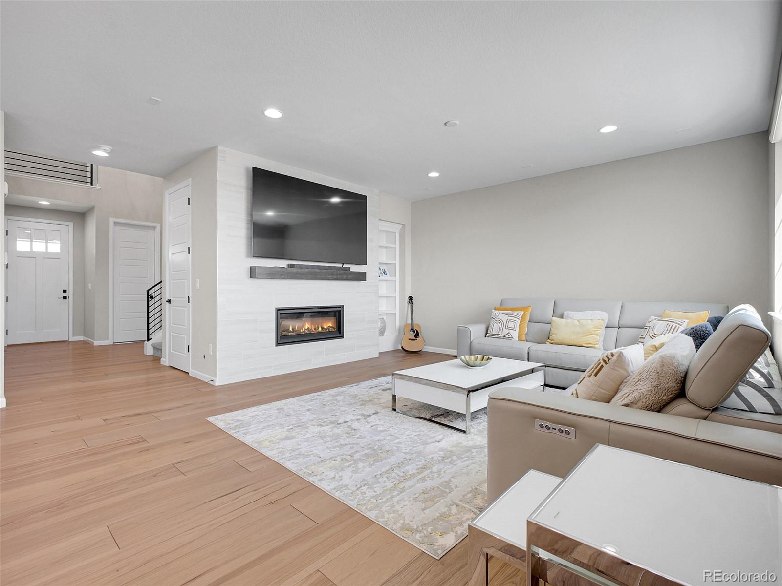 MLS Image #4 for 6880 s yantley court,aurora, Colorado