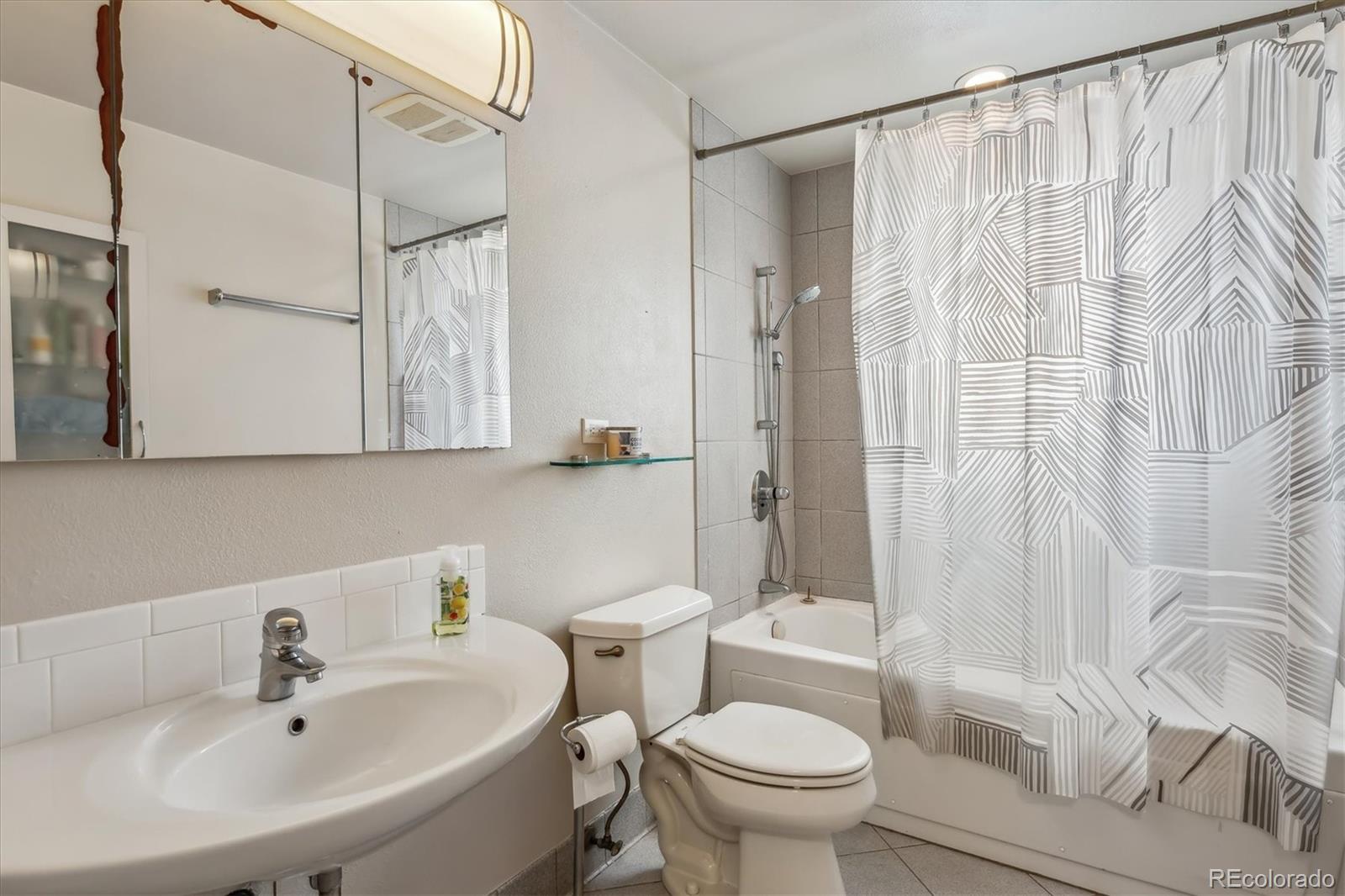 MLS Image #27 for 6062 s emporia circle,englewood, Colorado