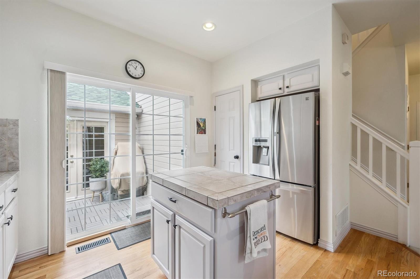 MLS Image #11 for 604 s yarrow street,lakewood, Colorado