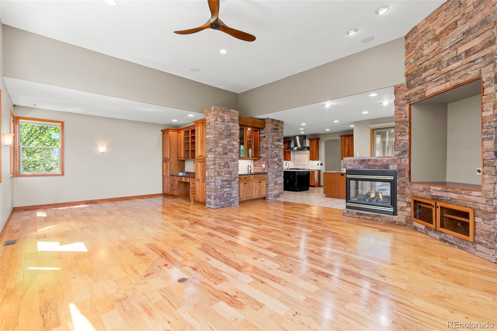 MLS Image #17 for 1988  lake drive,larkspur, Colorado