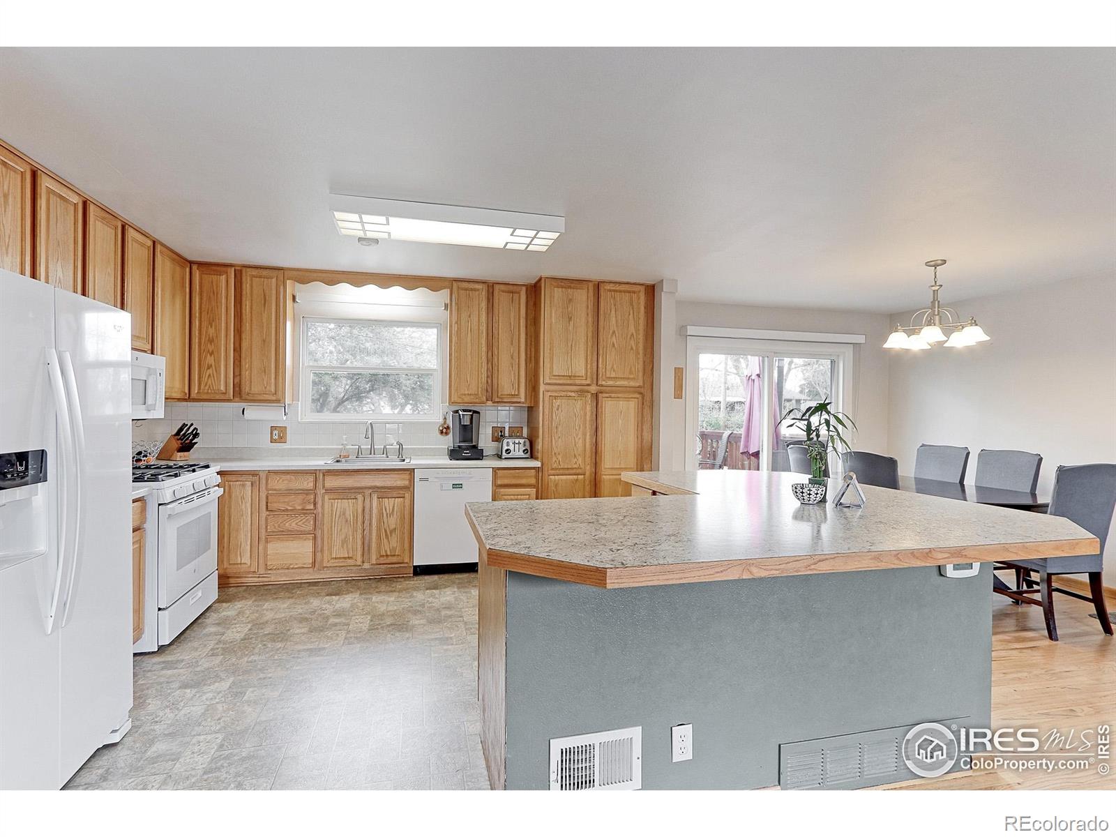 MLS Image #3 for 10538  quivas street,northglenn, Colorado
