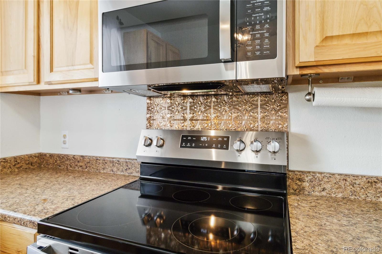 MLS Image #17 for 7647  elmwood street,littleton, Colorado