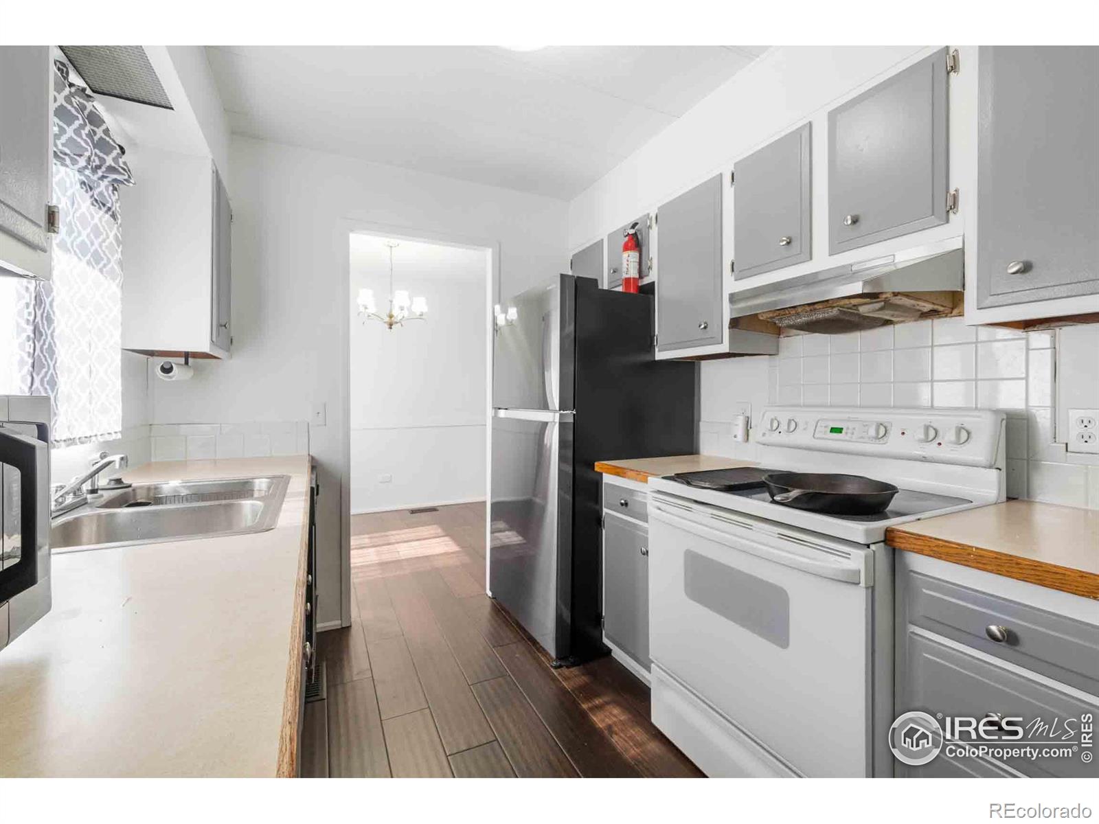 MLS Image #7 for 1902  diana drive,loveland, Colorado