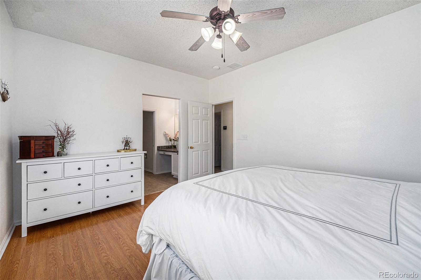 MLS Image #14 for 20137 e prentice place,centennial, Colorado