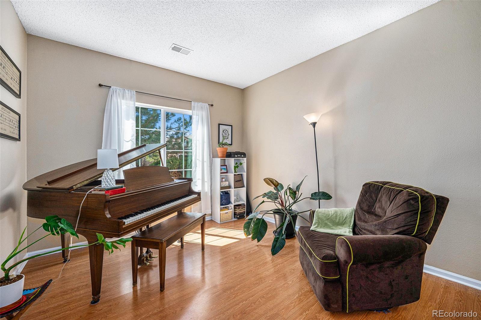 MLS Image #3 for 20137 e prentice place,centennial, Colorado