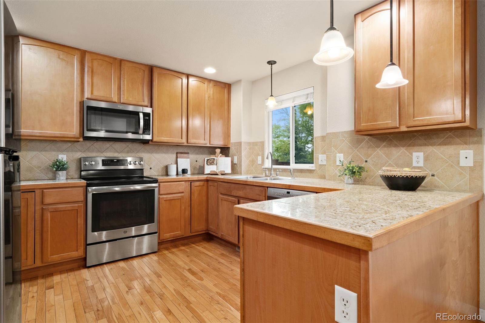MLS Image #12 for 4144  center gate court,fort collins, Colorado