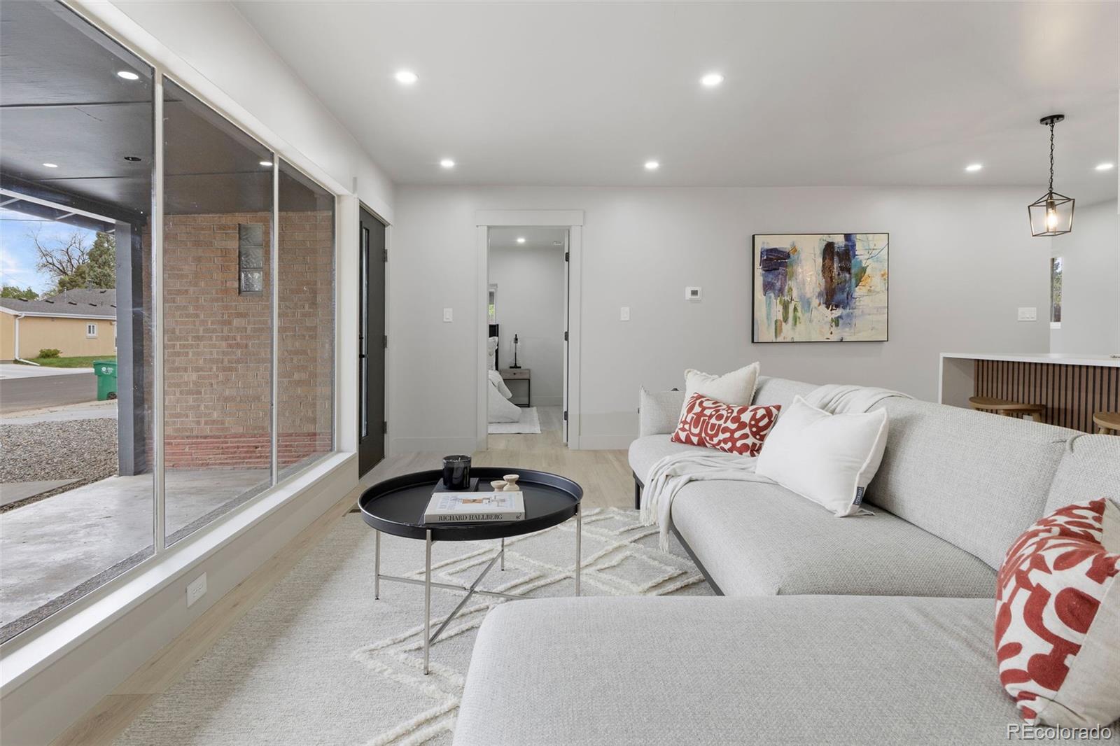 MLS Image #4 for 6839 e 21st avenue,denver, Colorado