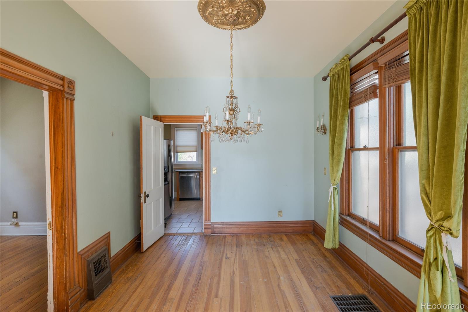MLS Image #8 for 2245  julian street,denver, Colorado