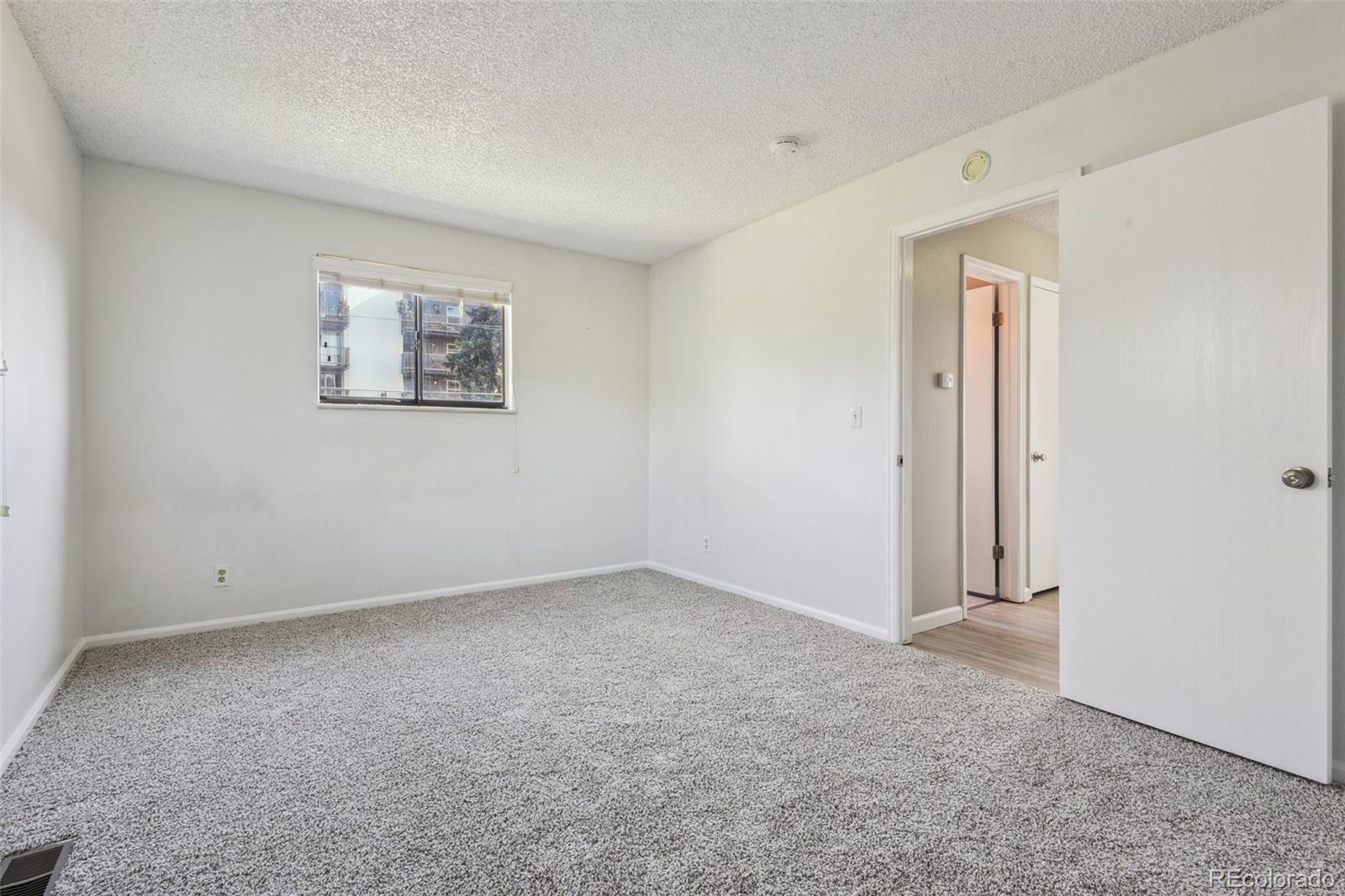 MLS Image #17 for 4710 e louisiana avenue,denver, Colorado