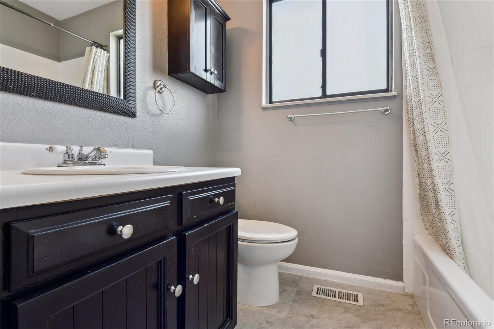 MLS Image #6 for 4710 e louisiana avenue,denver, Colorado