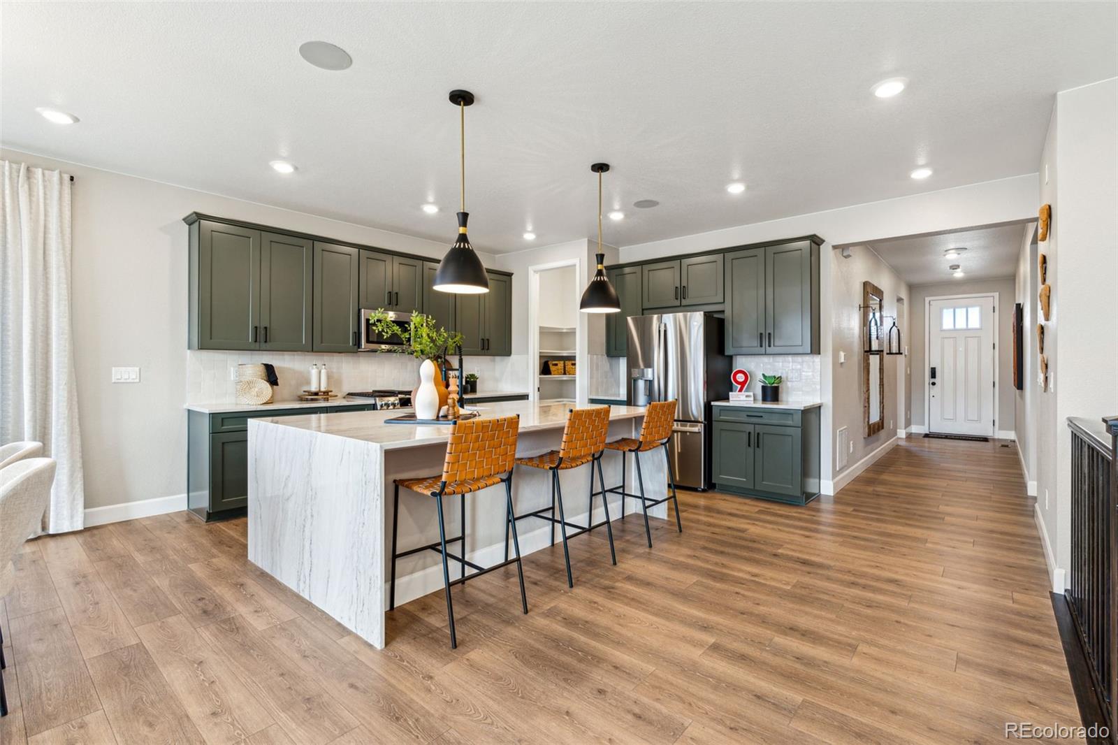 MLS Image #11 for 17136 w 92nd loop,arvada, Colorado