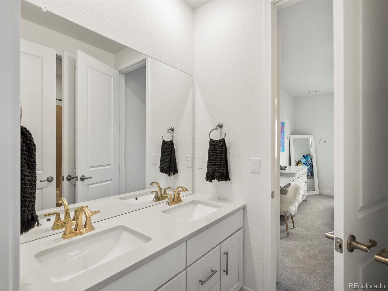 MLS Image #33 for 3187 s quaker street,morrison, Colorado