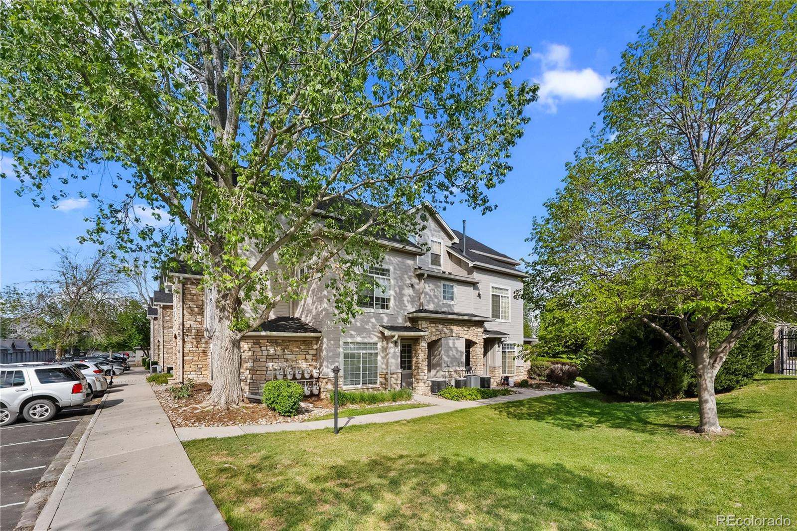 MLS Image #22 for 9590 e florida avenue 1025,denver, Colorado