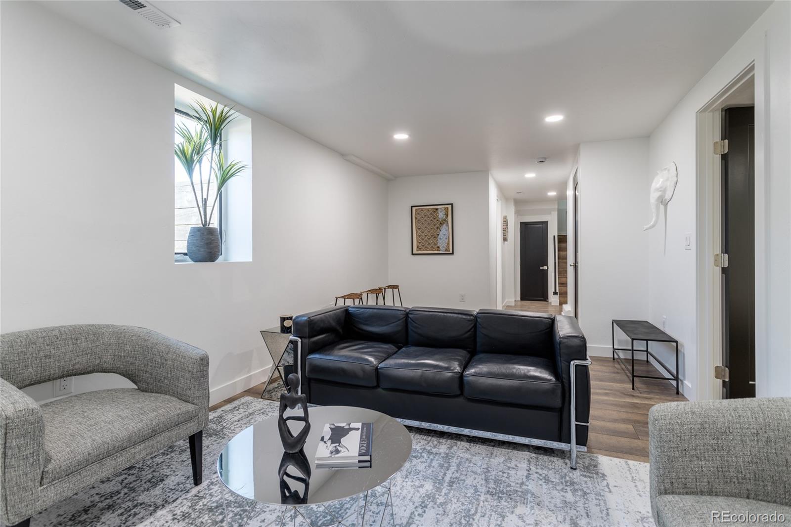 MLS Image #20 for 3105 n elizabeth street,denver, Colorado