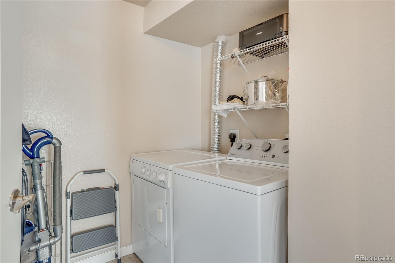 MLS Image #10 for 1150  vine street,denver, Colorado