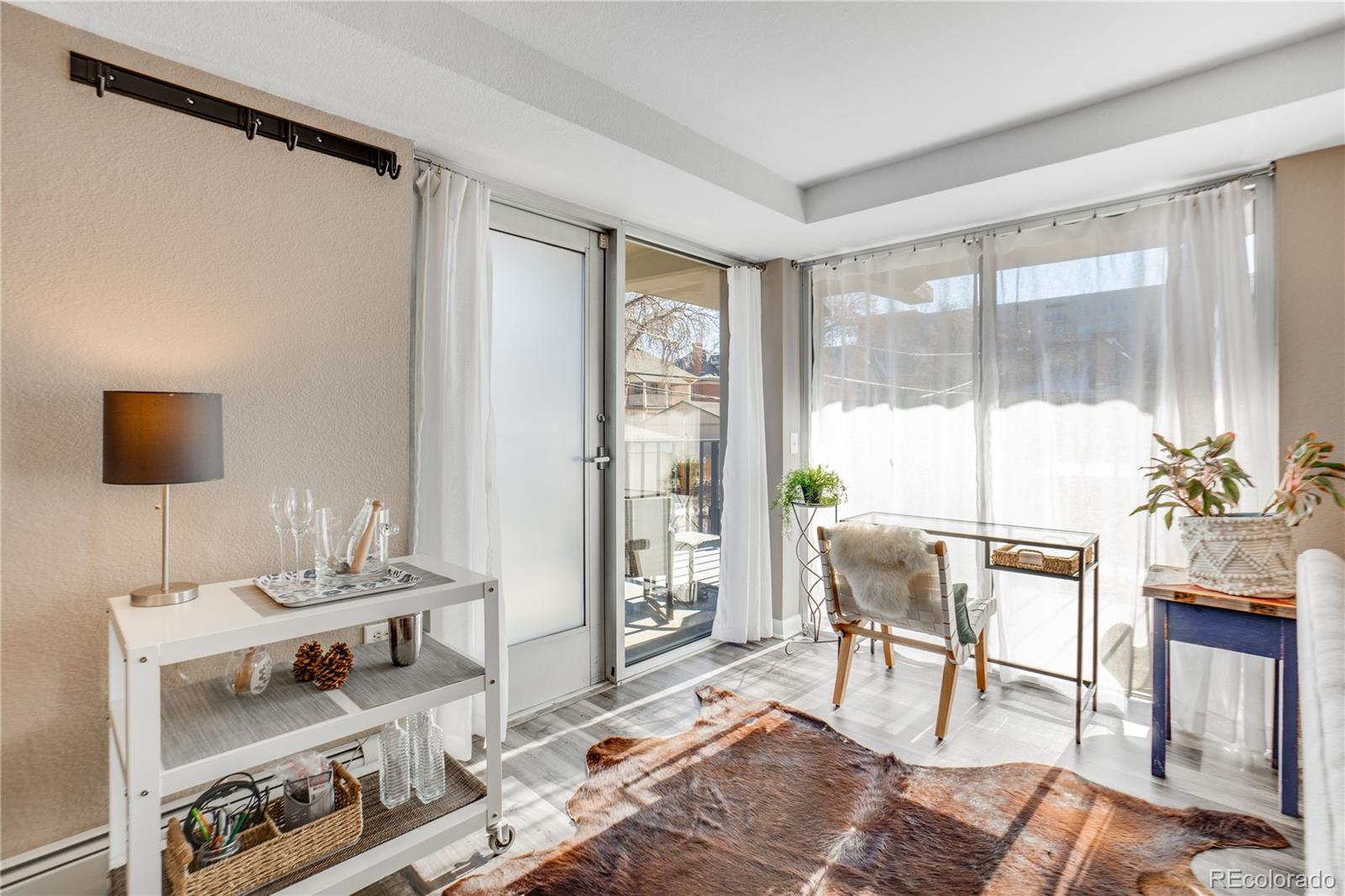 MLS Image #5 for 1150  vine street,denver, Colorado