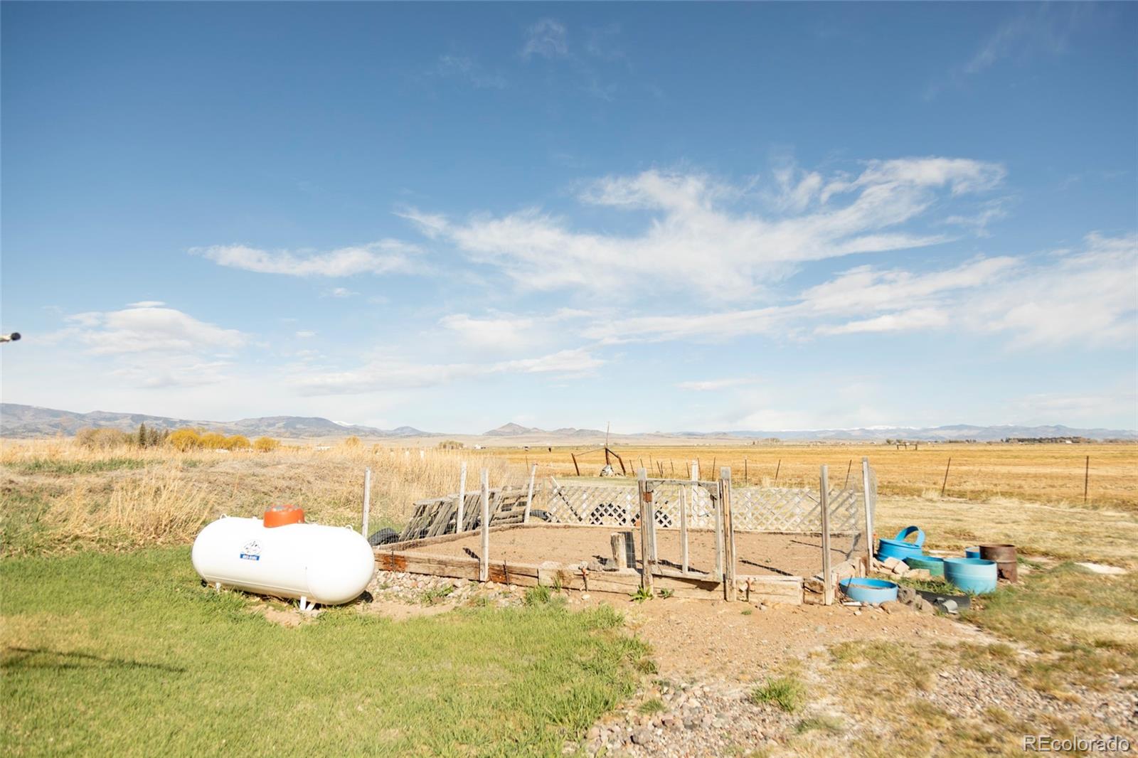 MLS Image #15 for 1043 w county road 1 ,monte vista, Colorado