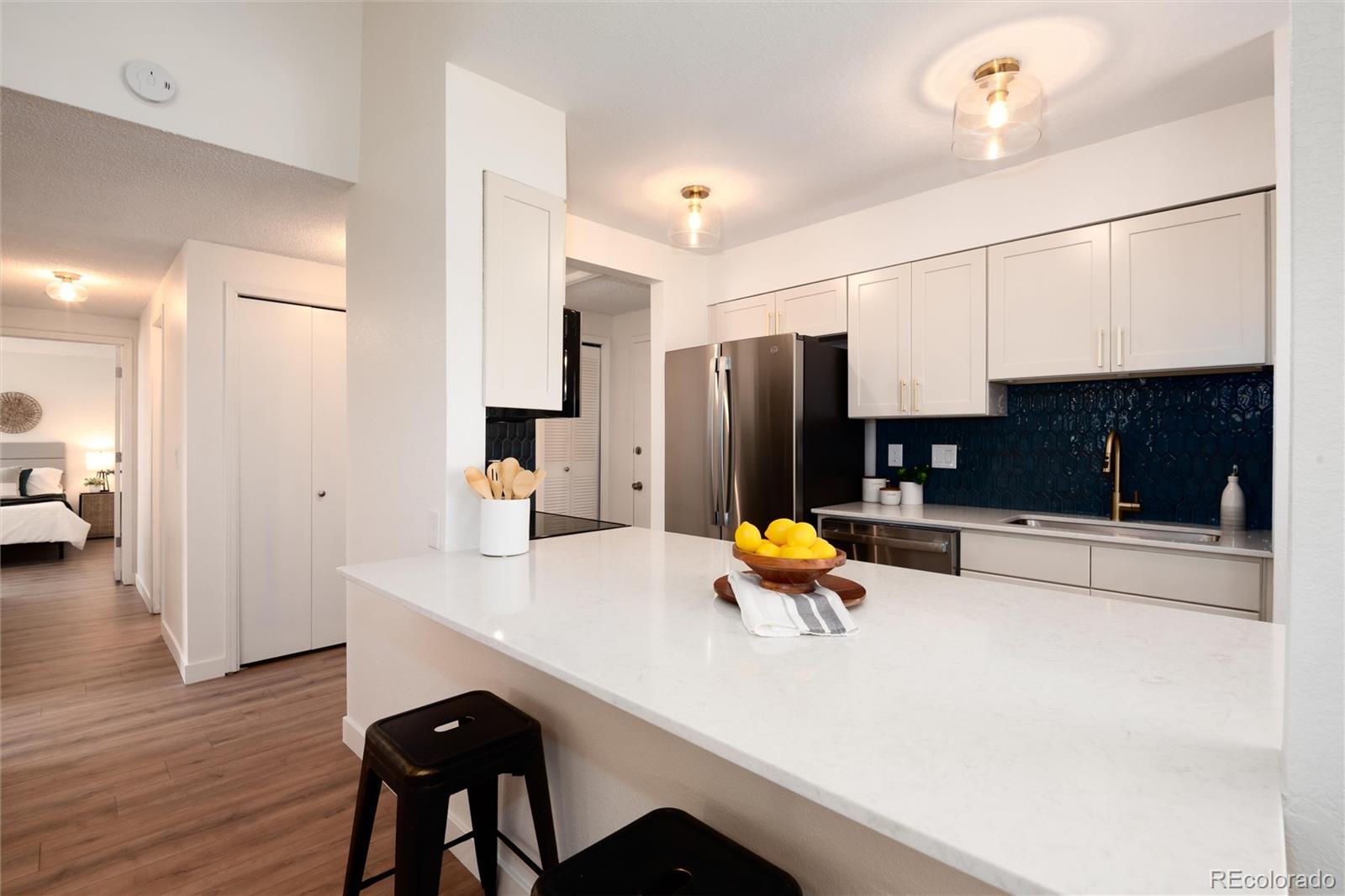 MLS Image #8 for 8422  everett way,arvada, Colorado