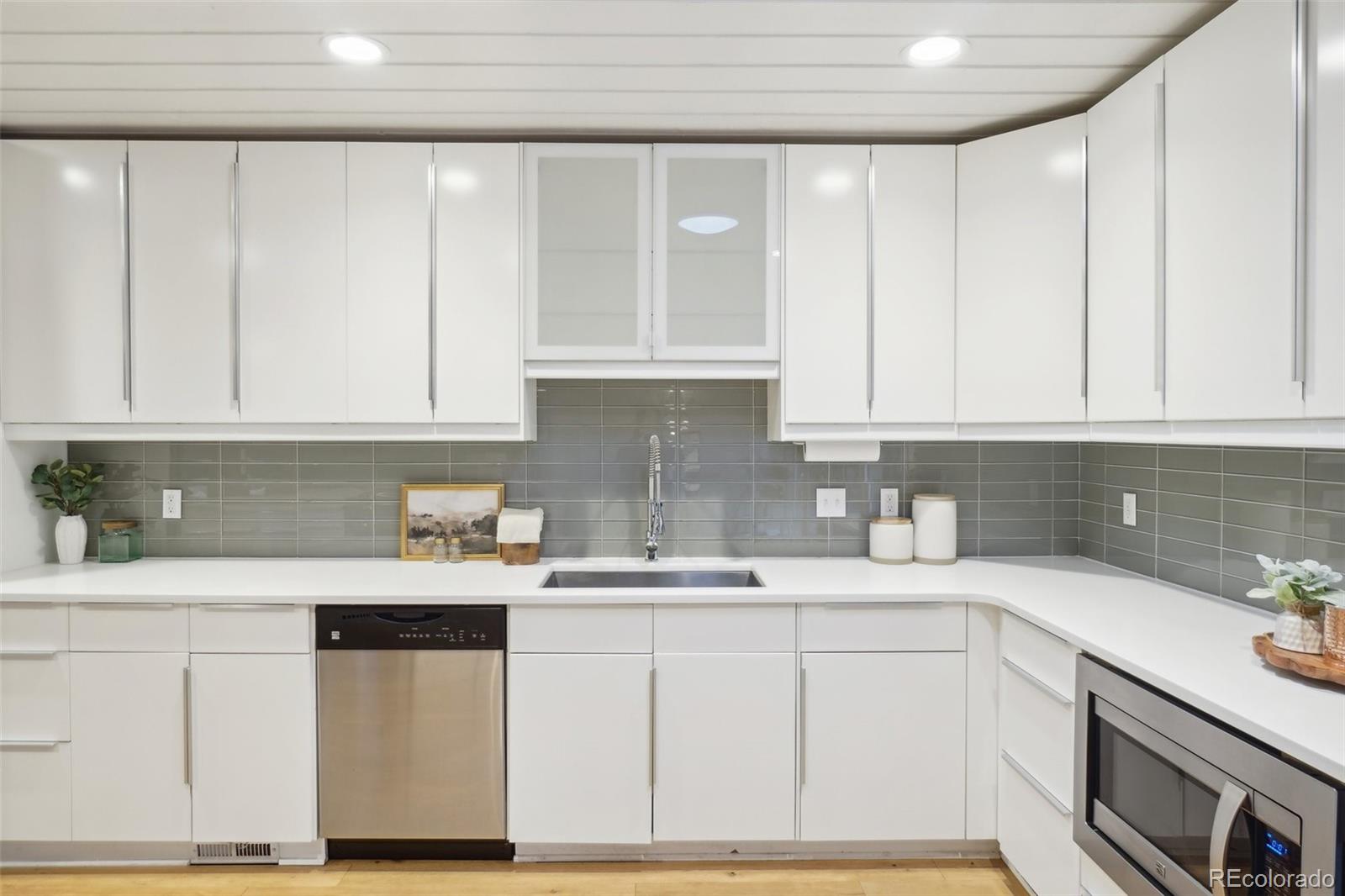 MLS Image #11 for 5405 s lowell boulevard,littleton, Colorado