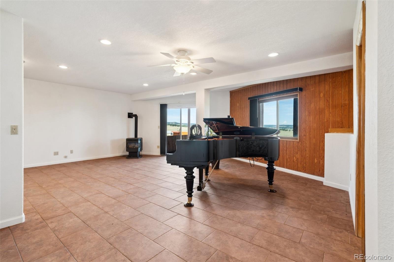 MLS Image #39 for 21670  warriors path drive,peyton, Colorado