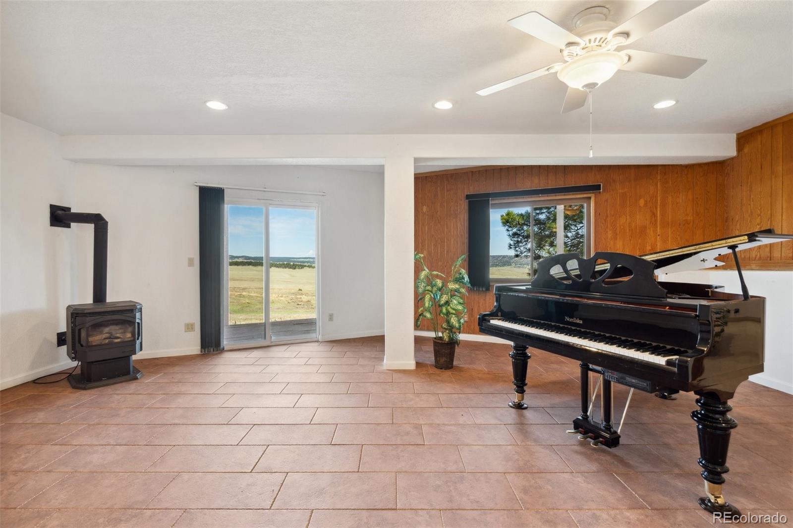 MLS Image #40 for 21670  warriors path drive,peyton, Colorado
