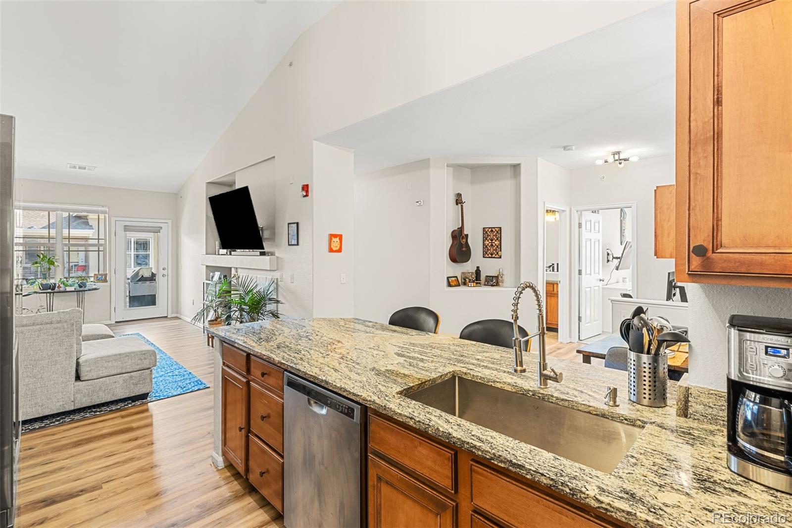 MLS Image #12 for 8073 w 51st place,arvada, Colorado