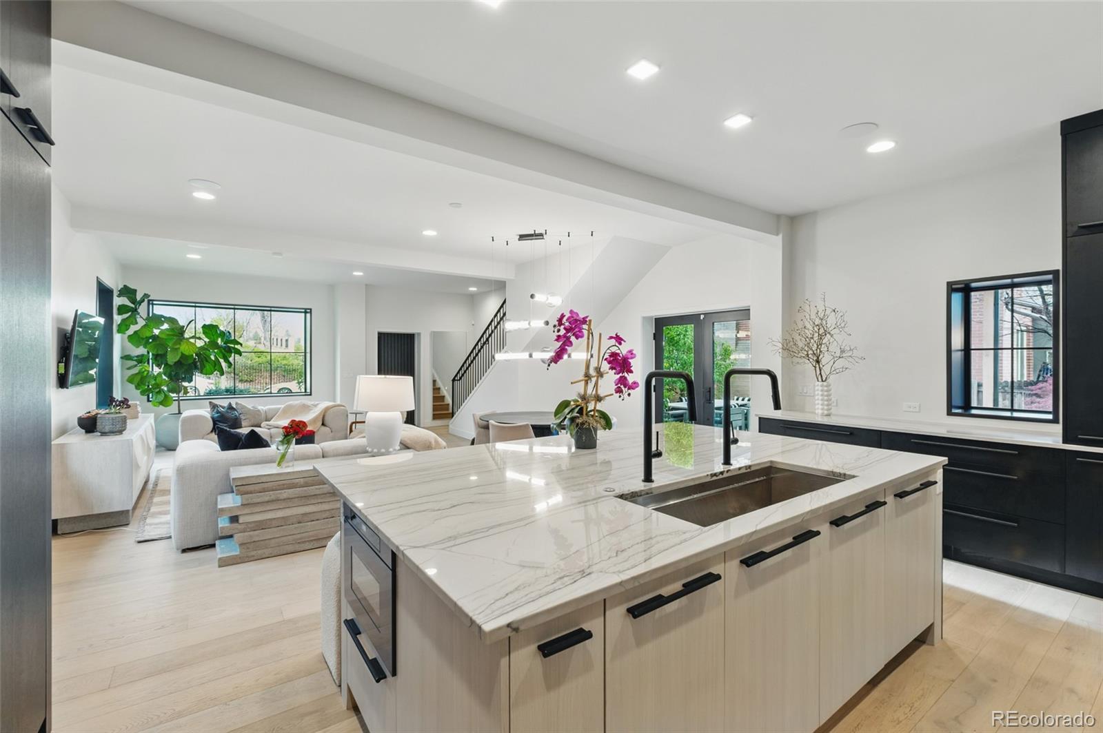 MLS Image #10 for 2921  newton street,denver, Colorado