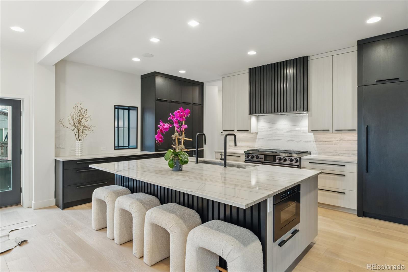 MLS Image #12 for 2921  newton street,denver, Colorado