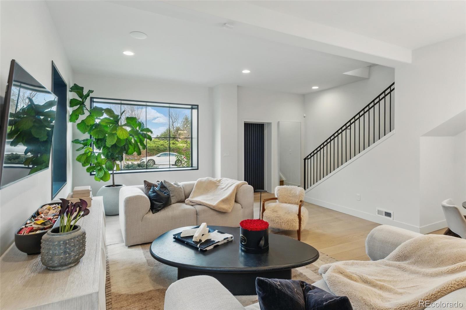 MLS Image #6 for 2921  newton street,denver, Colorado