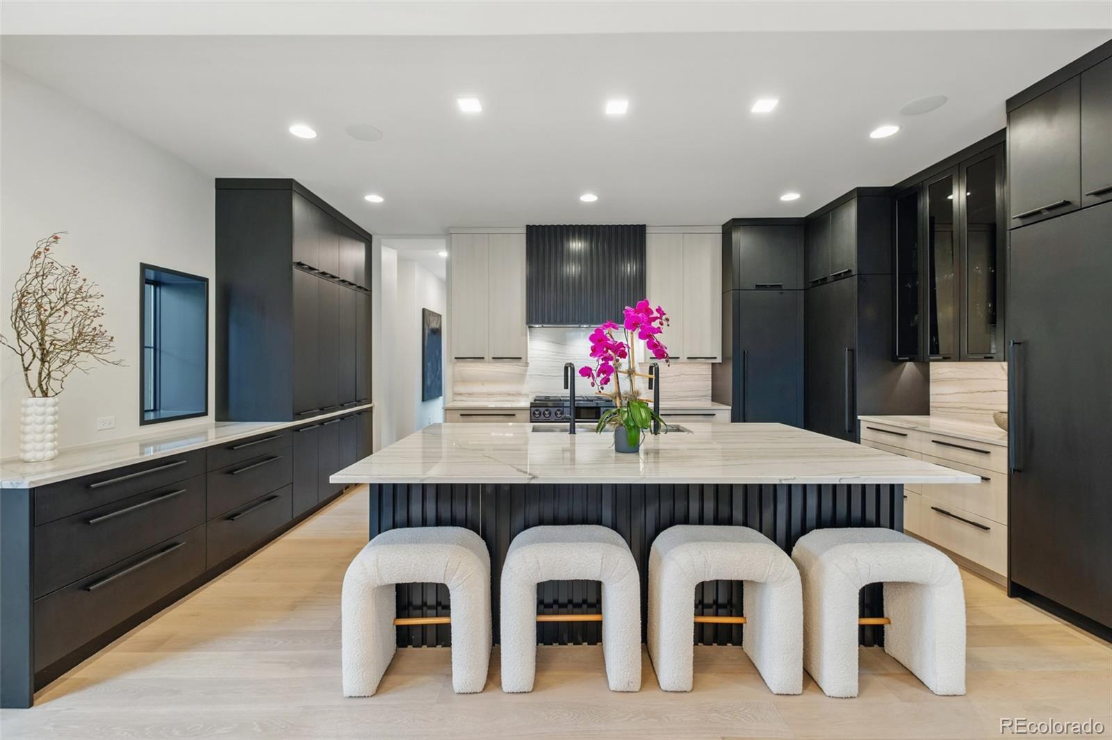 MLS Image #7 for 2921  newton street,denver, Colorado