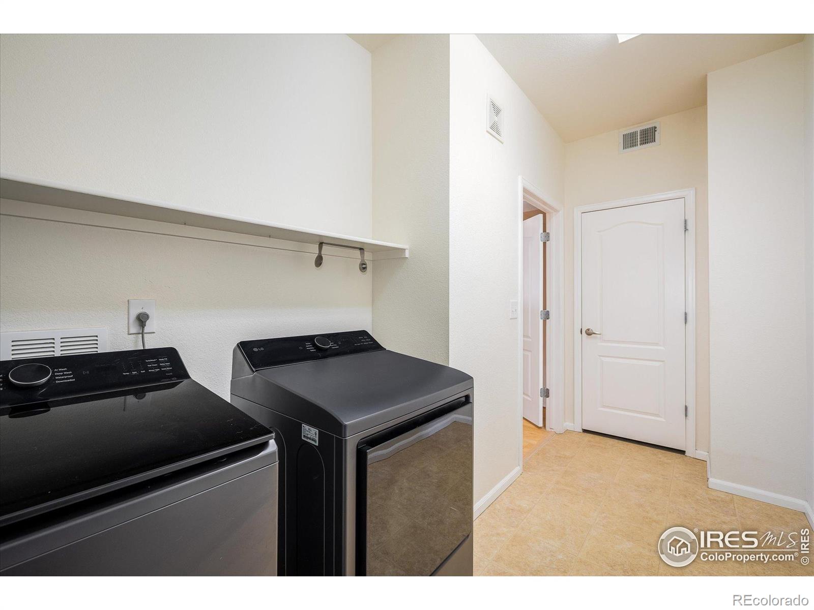 MLS Image #15 for 1122  olympia avenue,longmont, Colorado