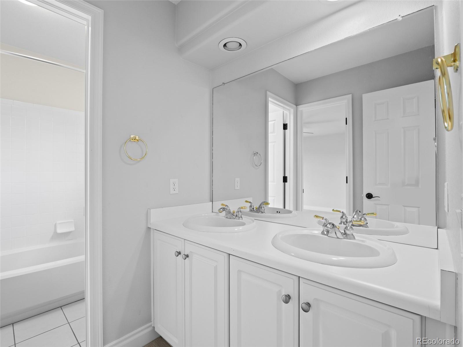 MLS Image #30 for 9734  tall grass circle,lone tree, Colorado