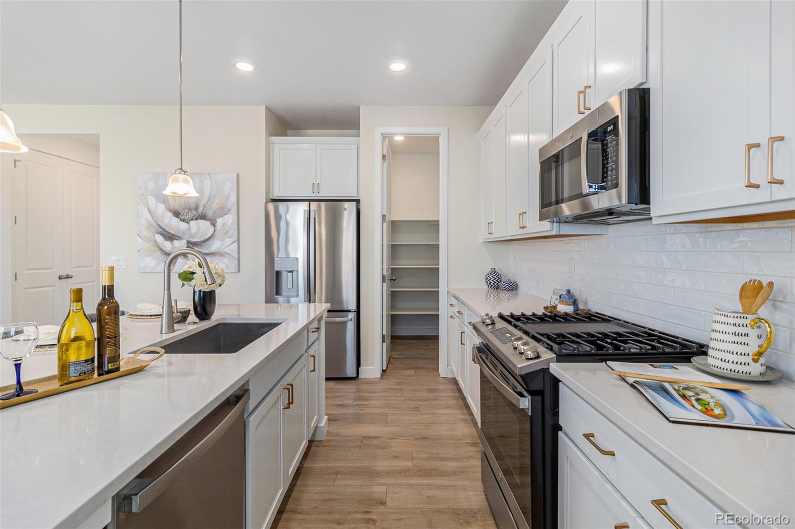 MLS Image #6 for 1953  morgan drive,erie, Colorado