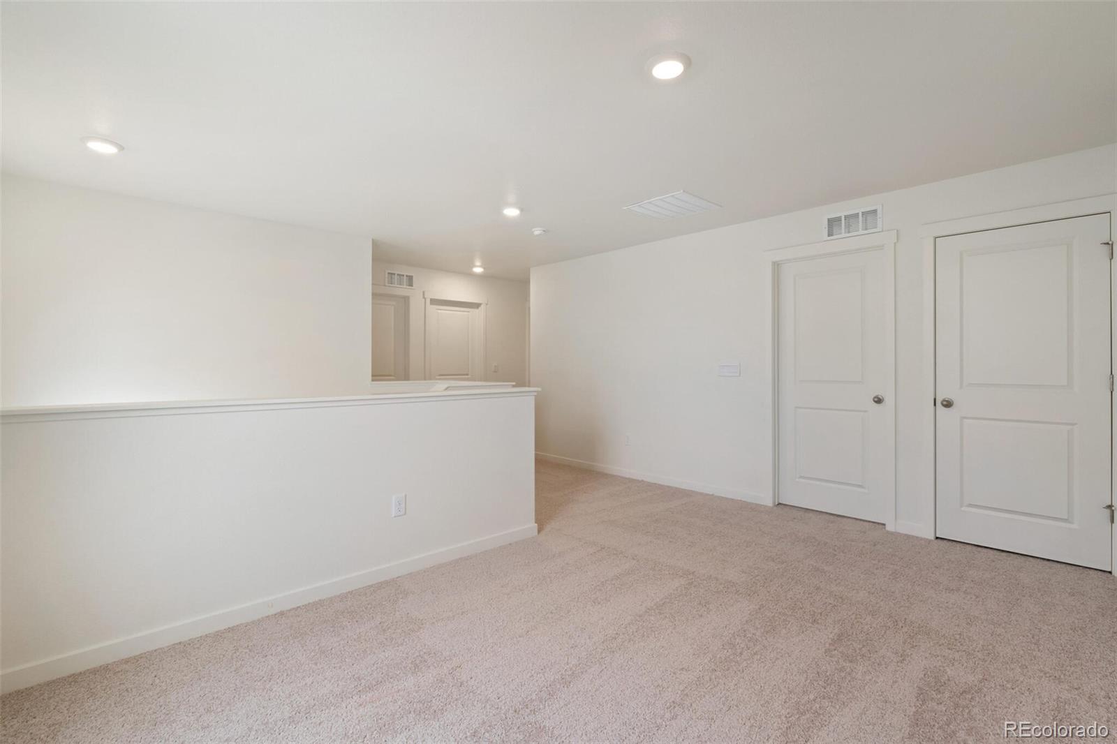 MLS Image #15 for 342  hummingbird lane,johnstown, Colorado