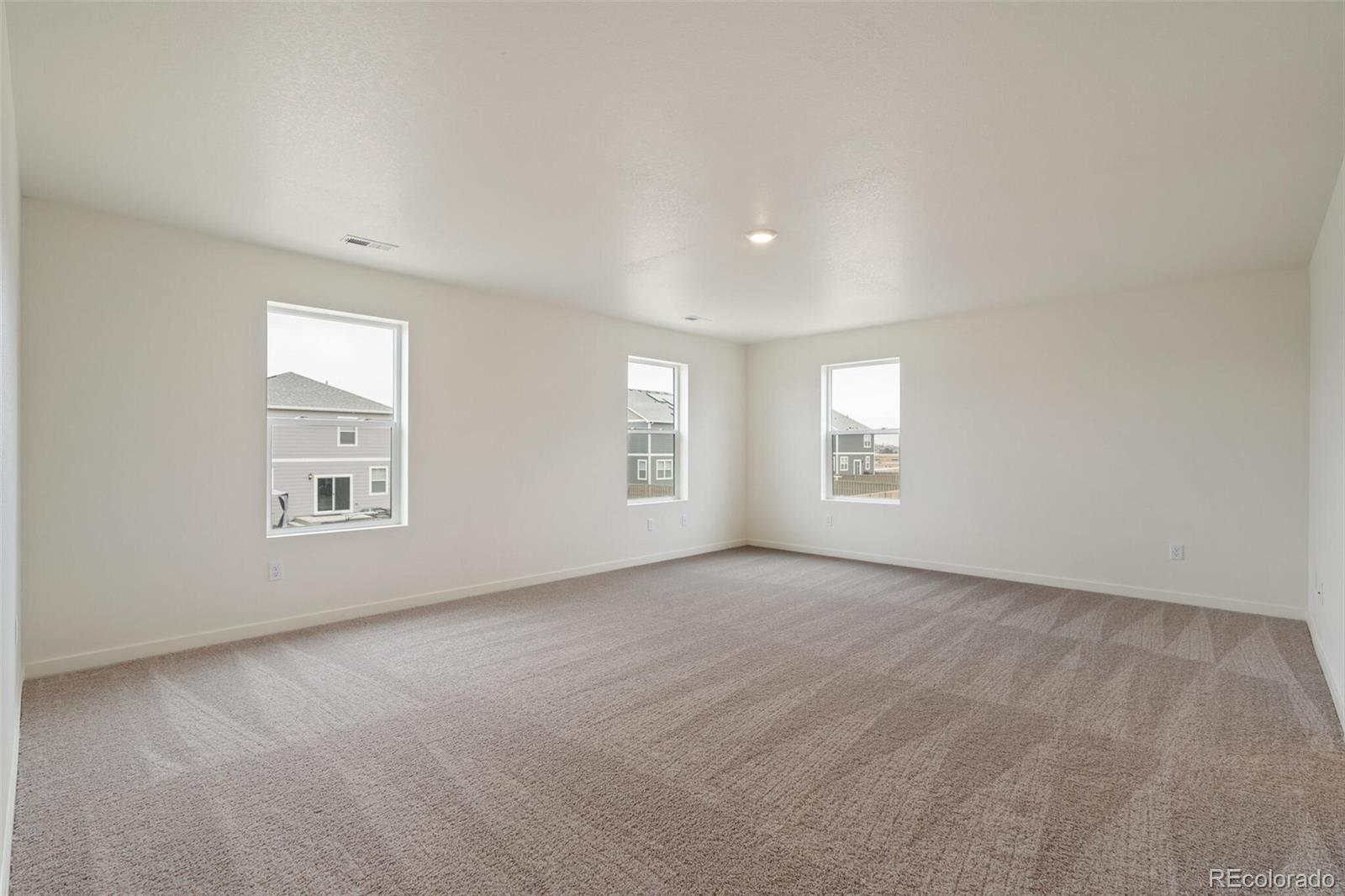 MLS Image #16 for 342  hummingbird lane,johnstown, Colorado