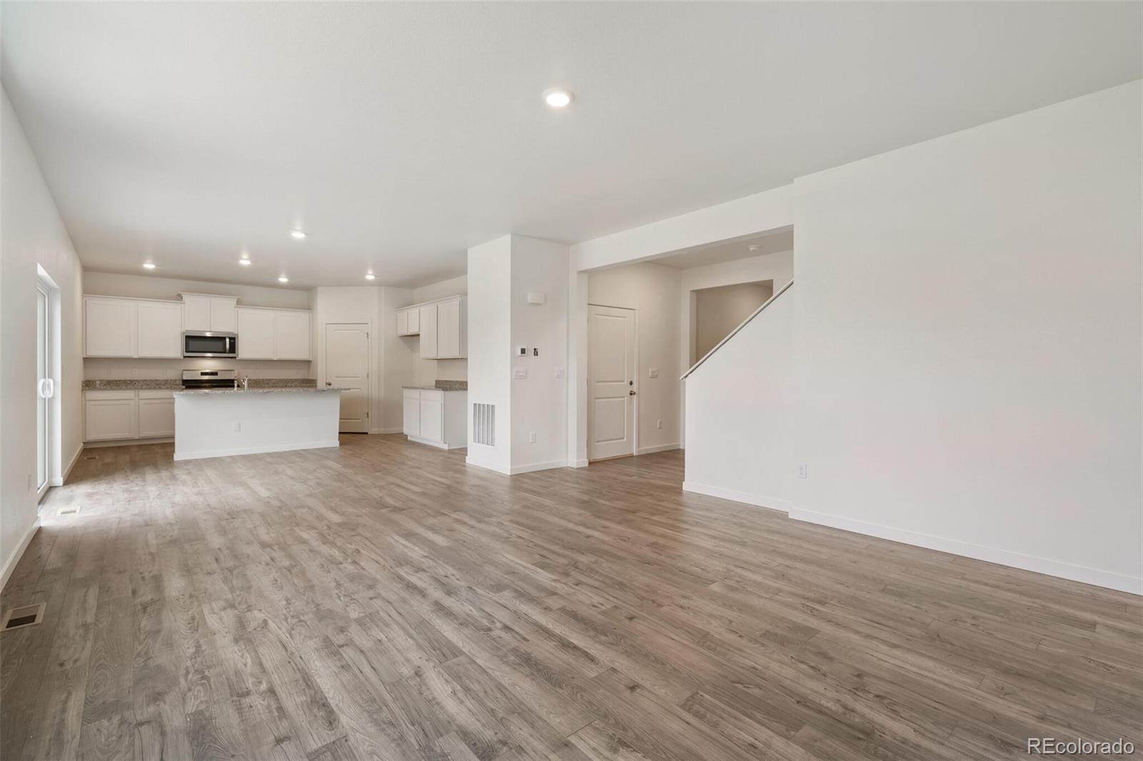 MLS Image #2 for 342  hummingbird lane,johnstown, Colorado