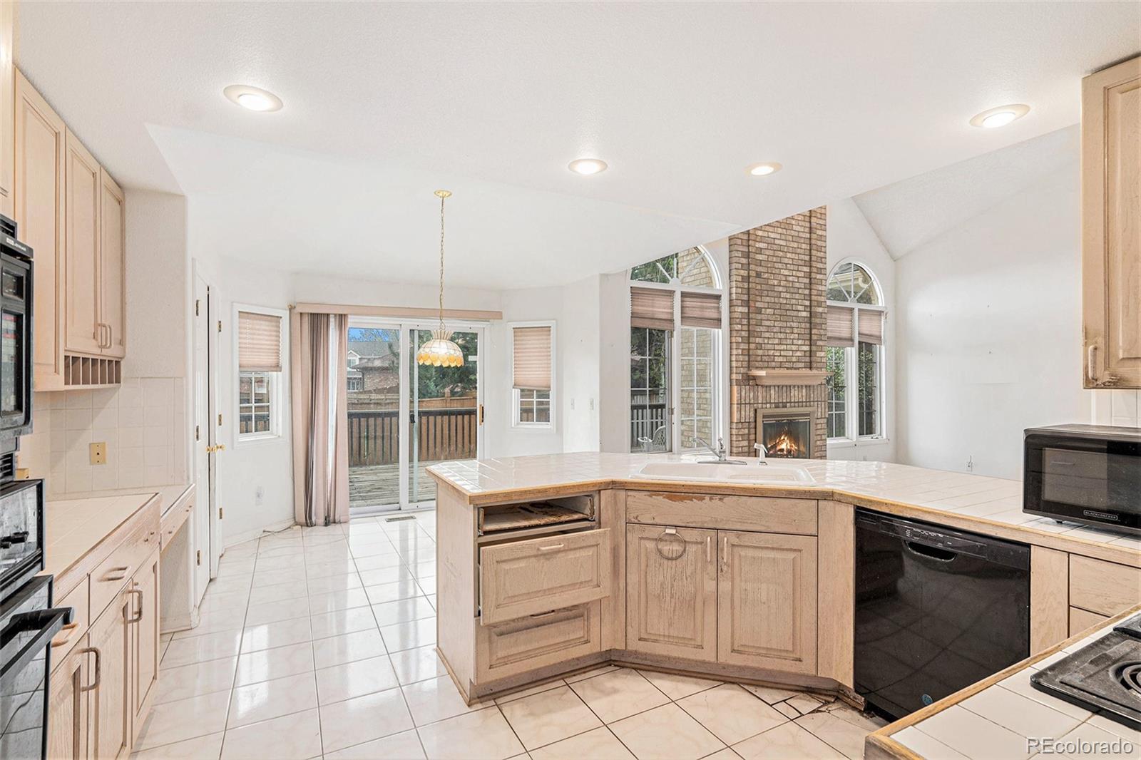 MLS Image #5 for 5485 s jasper court,centennial, Colorado