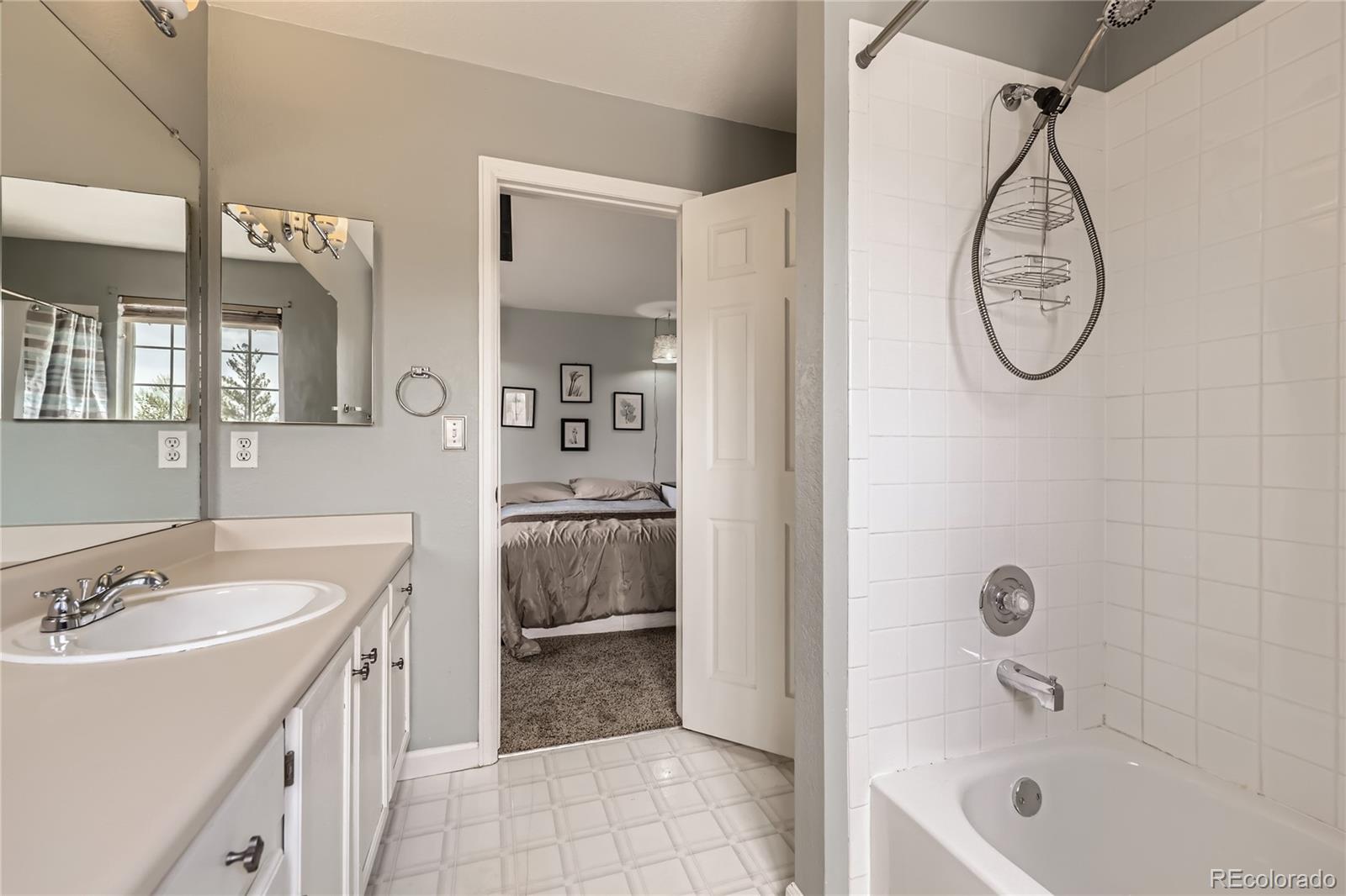 MLS Image #19 for 1663 e 96th place,thornton, Colorado