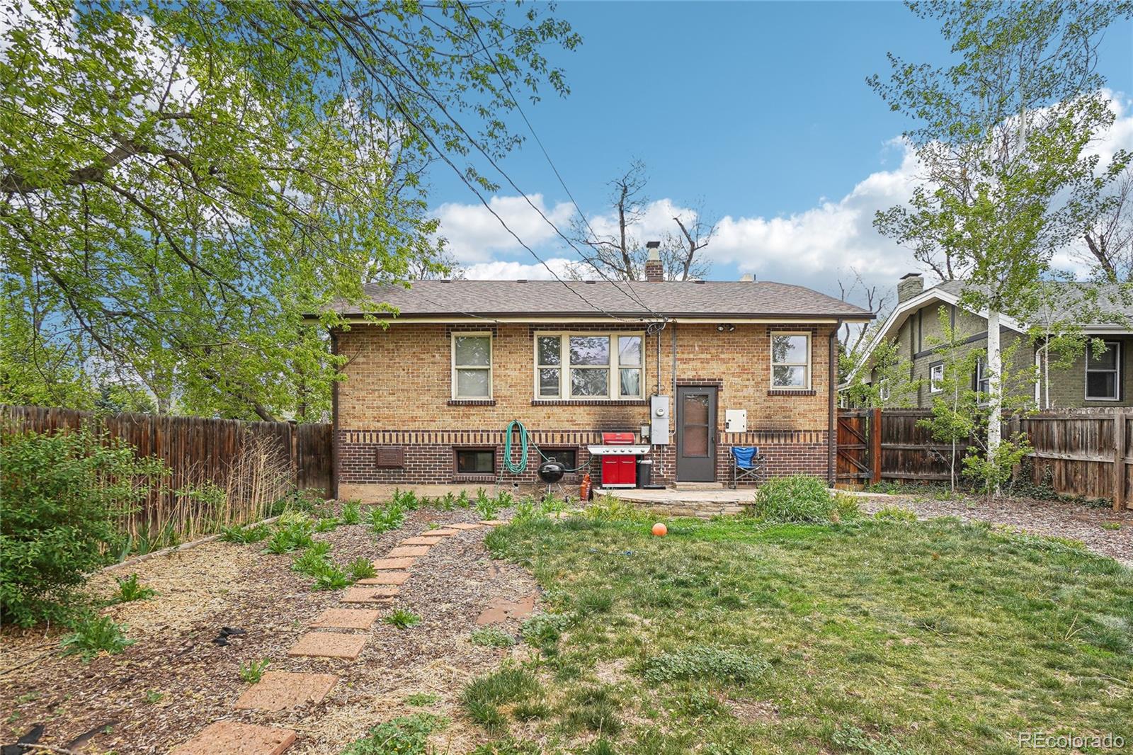 MLS Image #18 for 925 s university boulevard,denver, Colorado