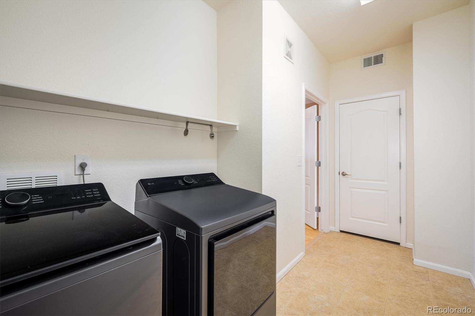 MLS Image #15 for 1122  olympia avenue,longmont, Colorado