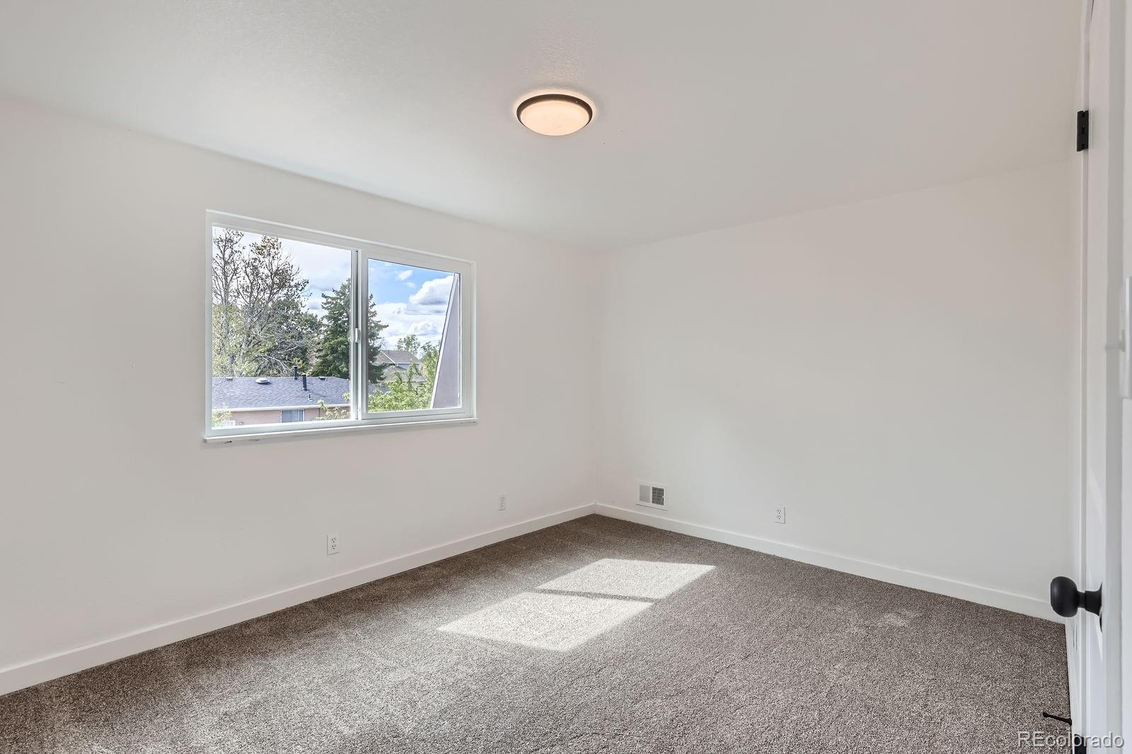 MLS Image #18 for 5203  scranton street,denver, Colorado