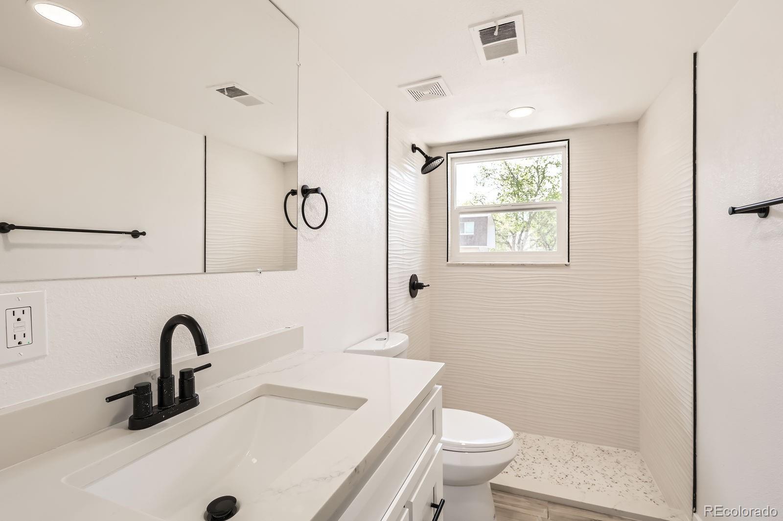 MLS Image #5 for 5203  scranton street,denver, Colorado