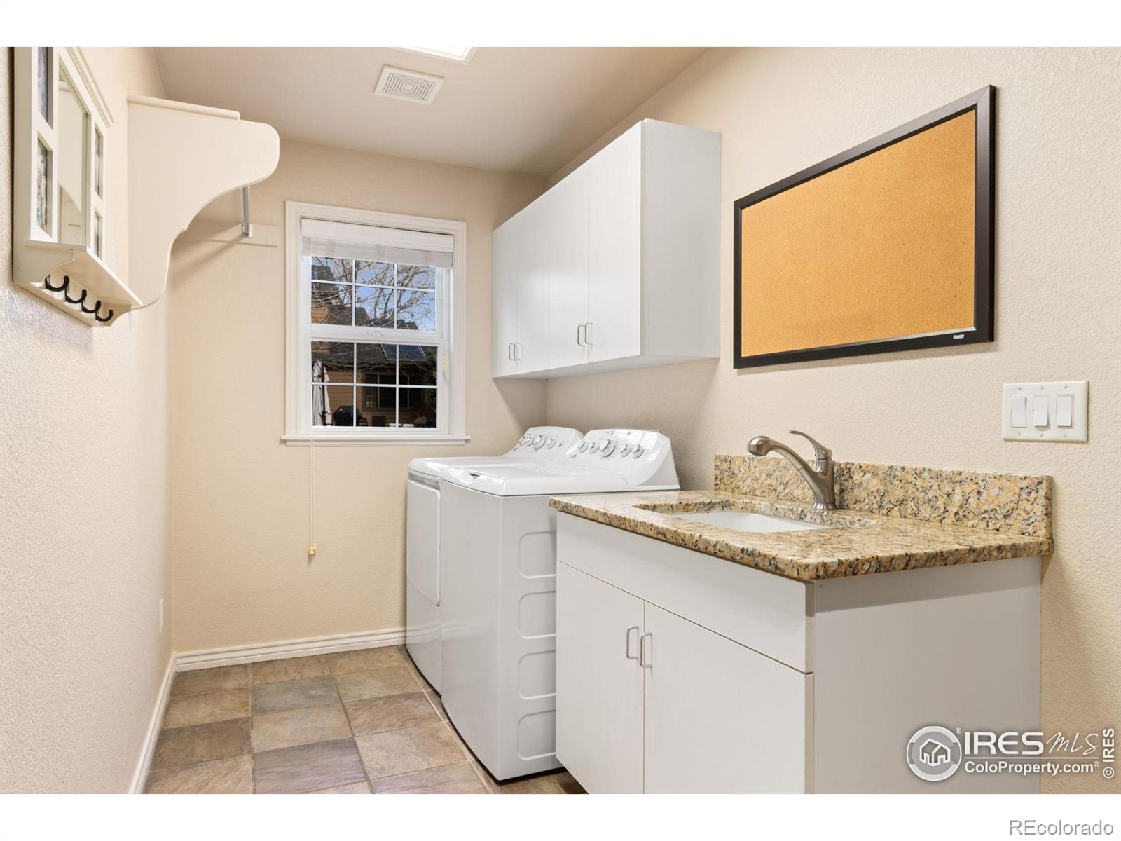 MLS Image #13 for 3338  wild view drive,fort collins, Colorado