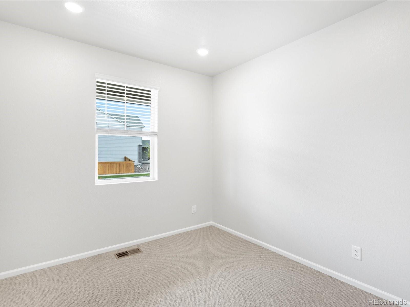 MLS Image #18 for 571  homestead avenue,brighton, Colorado