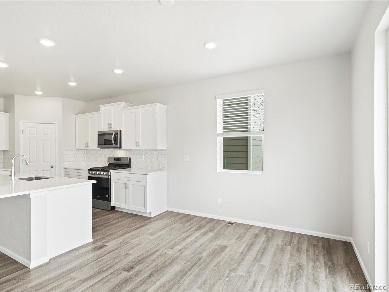 MLS Image #30 for 571  homestead avenue,brighton, Colorado