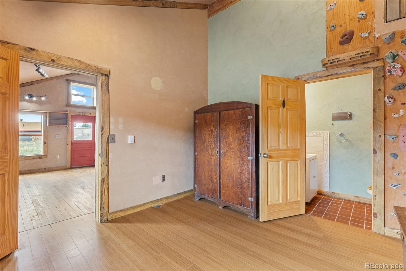 MLS Image #27 for 447 n main street,alma, Colorado