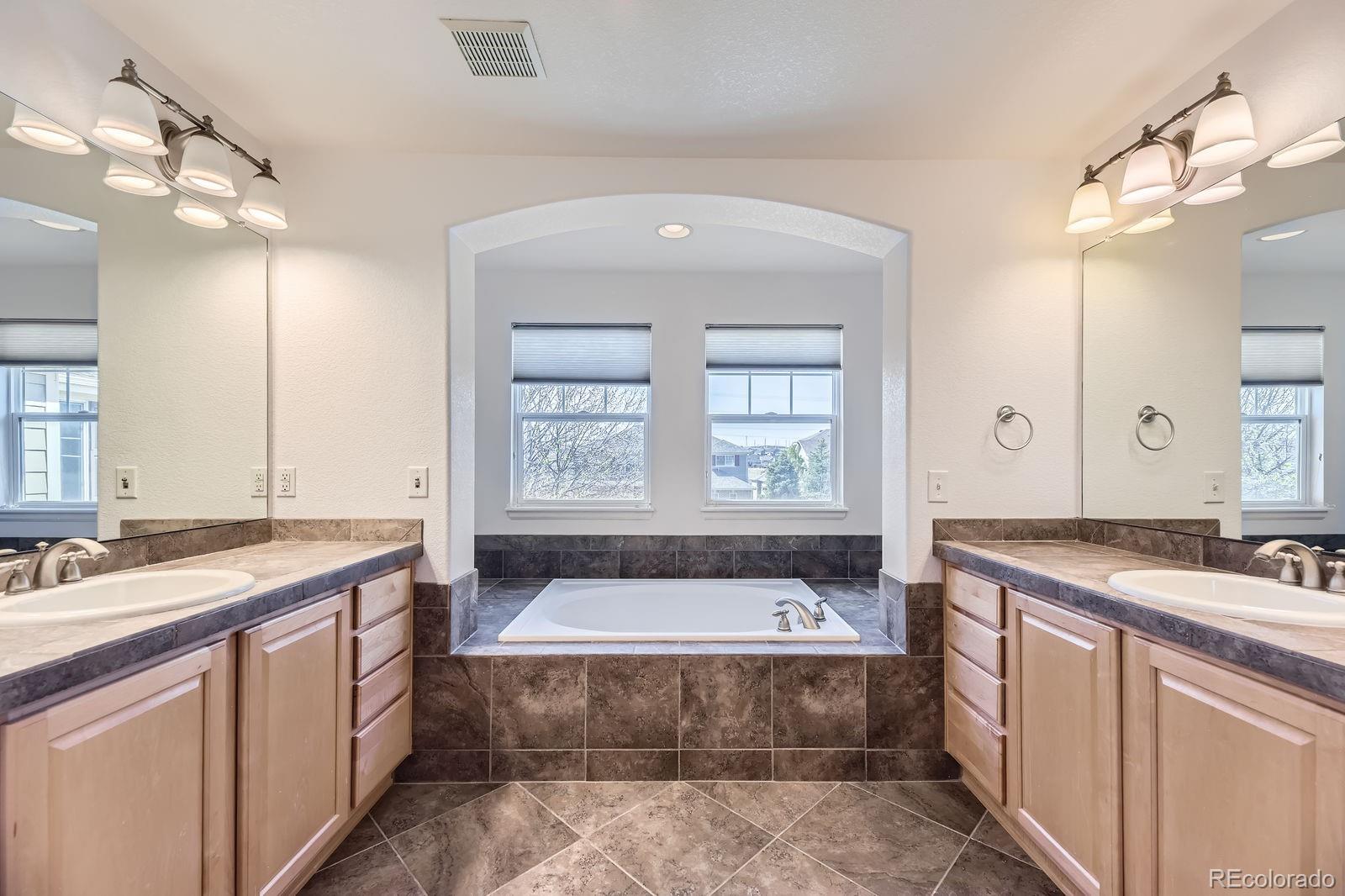MLS Image #16 for 24763 e crestridge place,aurora, Colorado