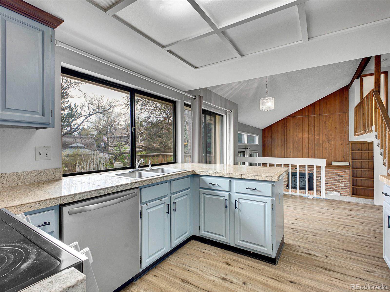MLS Image #47 for 8546 e mineral circle,centennial, Colorado