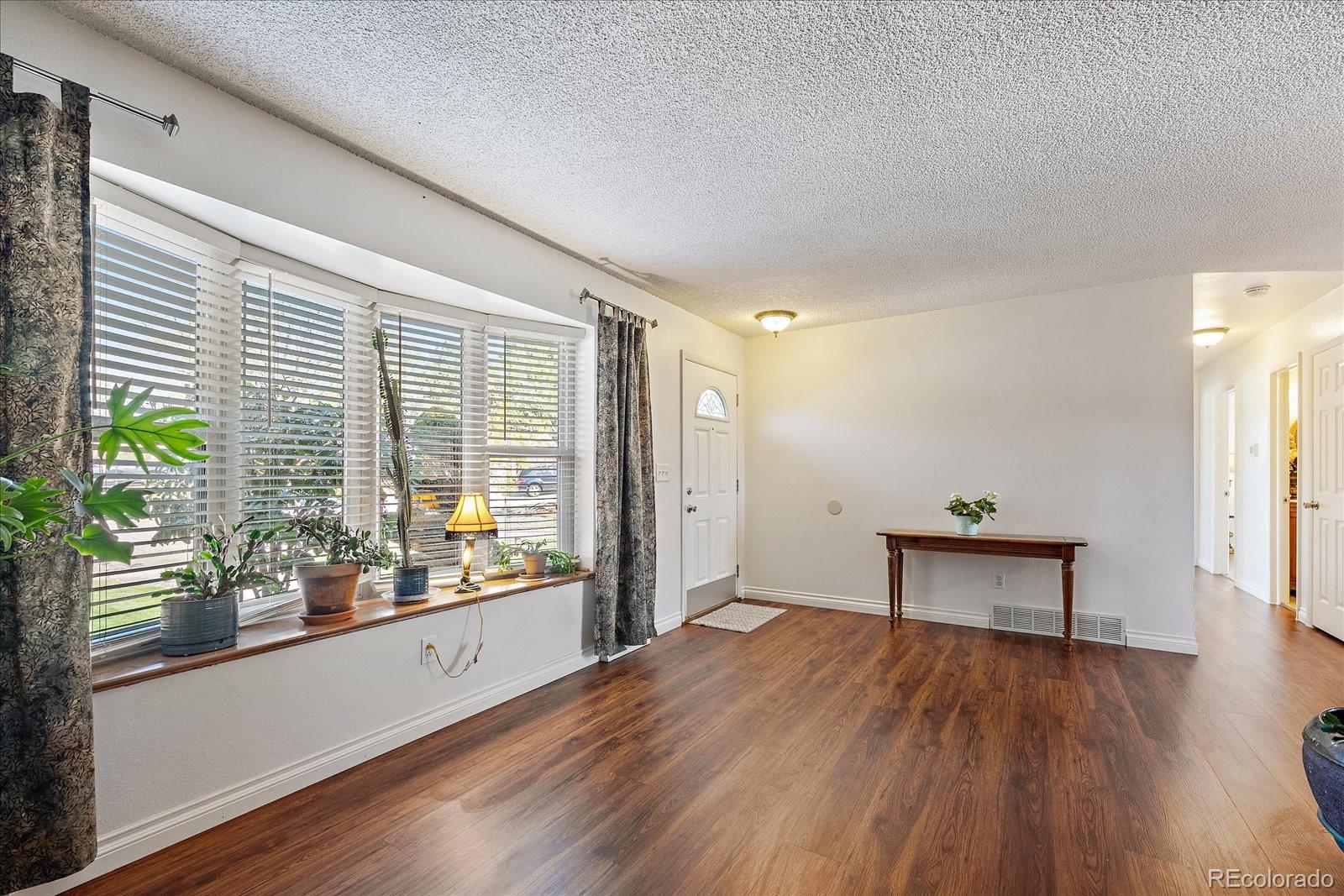 MLS Image #3 for 11707 w 65th circle,arvada, Colorado